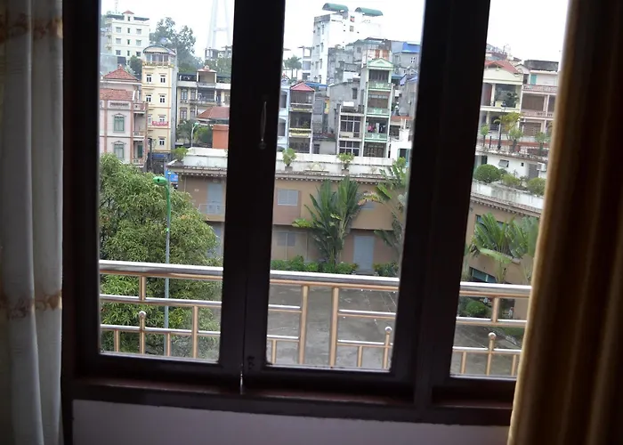 Thuy Linh Hotel 3*